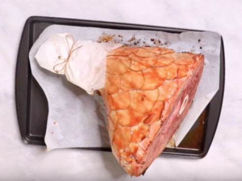 Beechworth Honey, Pear & Quince Glazed Ham
