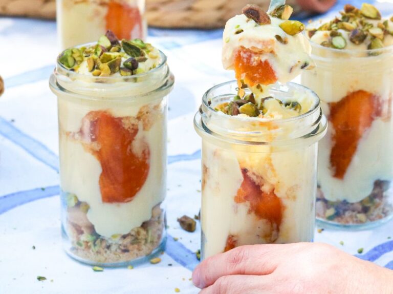 2021_21_Sweet-Summertime_Recipe_Mini-Trifles-with-Grilled-Apricot