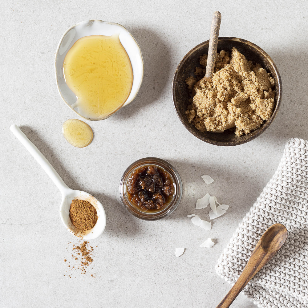 Honey & Cinnamon Lip Scrub