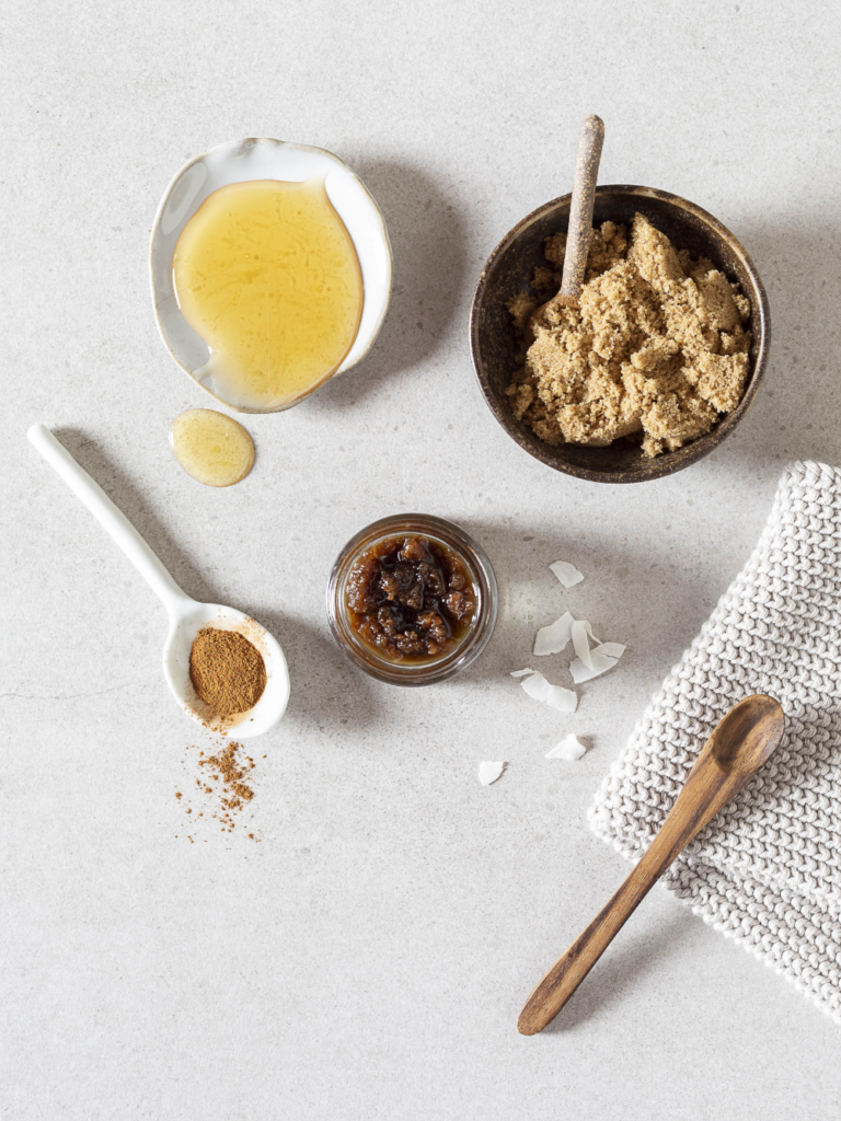 Honey & Cinnamon Lip Scrub