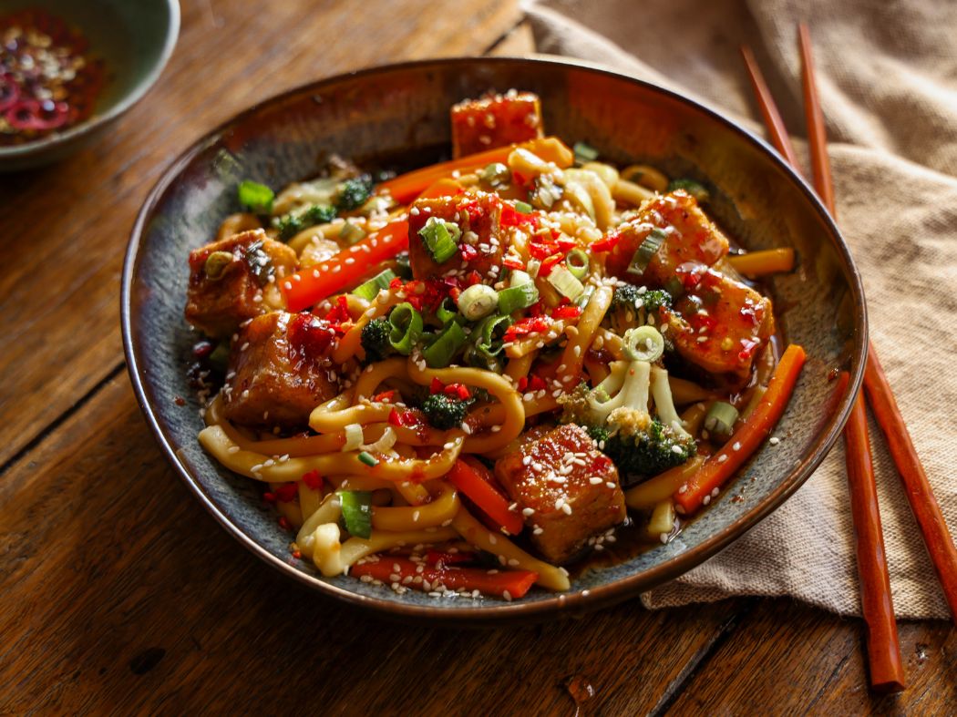 Honey Soy Noodle with Crispy Tofu